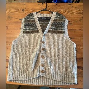 Lost Horizons 100% wool vest, made in USA. Size XXL